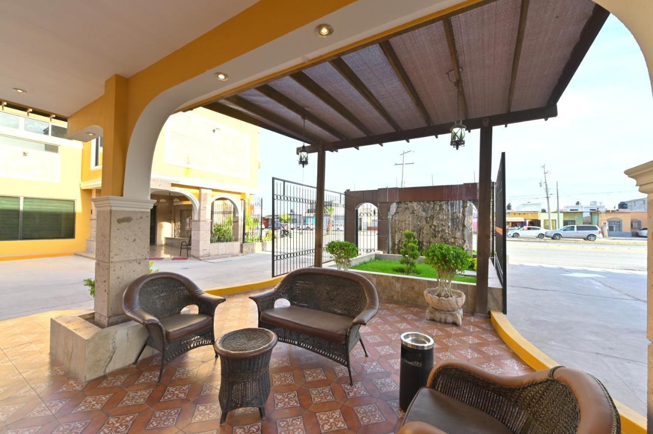 Hotel San Ignacio Inn Torreon Bagian luar foto