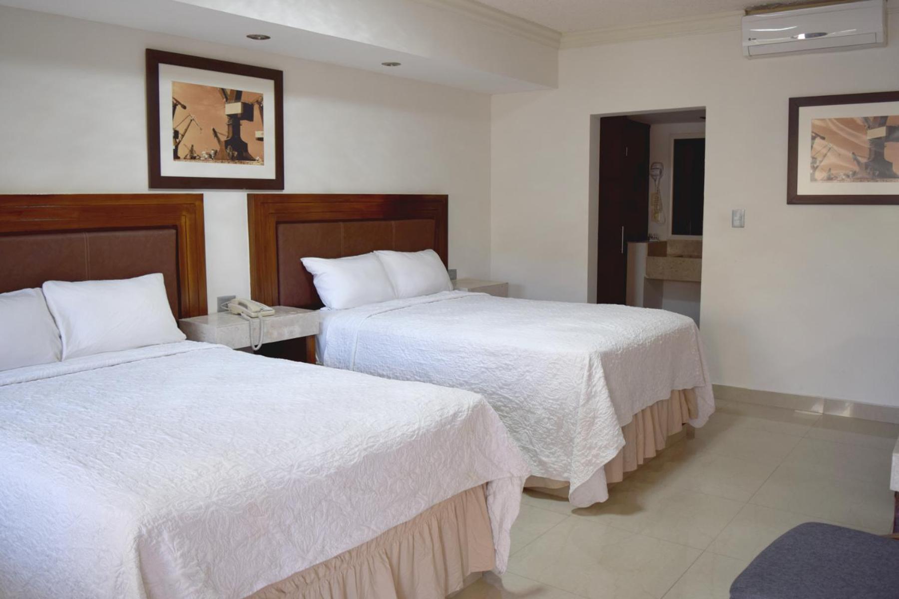 Hotel San Ignacio Inn Torreon Bagian luar foto